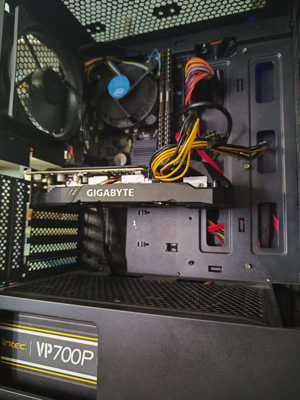 6Core i5 Gaming PC**GTX1660 Ti 6GB**16GB Ram*1TB SSD**700W PSU