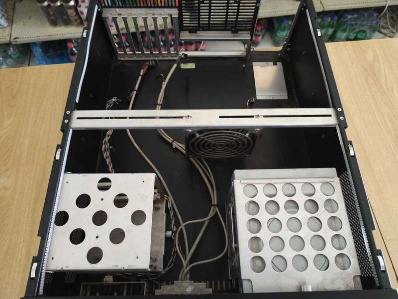 Lian Li Rack Mount Case**No HDD Caddy's**