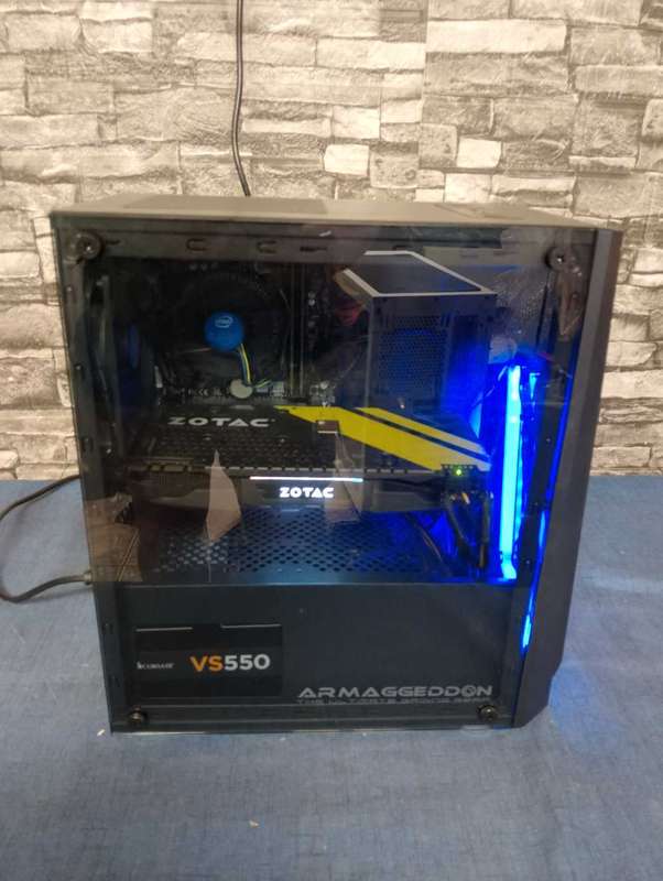 Intel Core i7 6700K Gaming PC**Zotac AMP GTX1070 8GB Graphics**16GB Ram*MSI SSD**