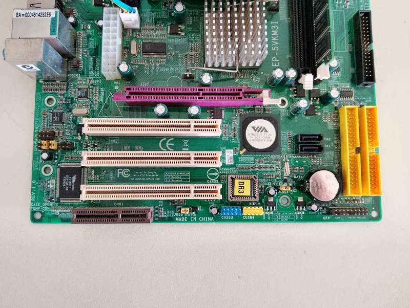 Intel Pentium 4 Combo**Intel Green board**256MB DDR400**