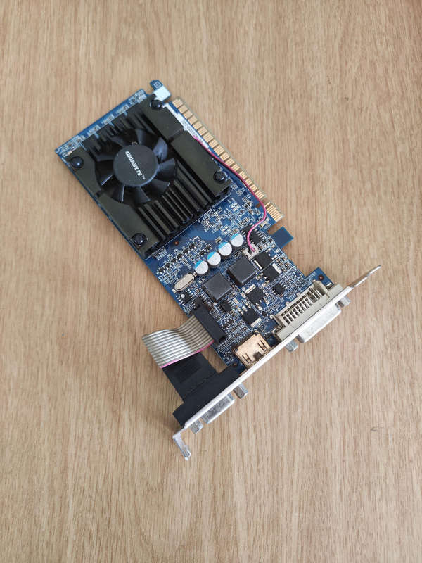 Gigabyte GT210 1GB GDDR3 Graphics Card**Great Display Adaptor**