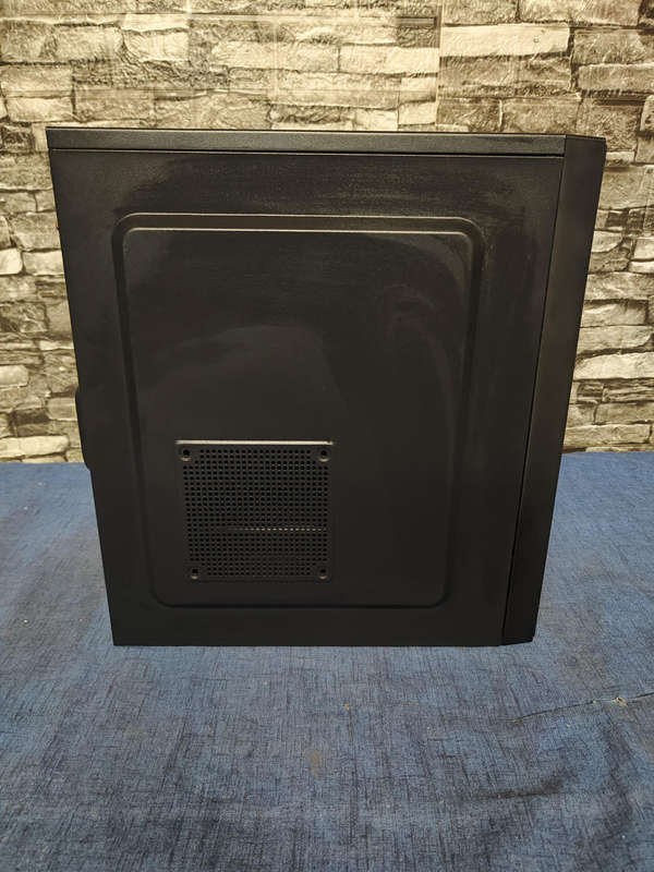 Alcatroz PC Case**ATX ,M-ATX ,DTX and ITX Board**
