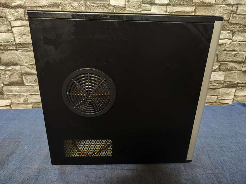 Gigabyte PC Chassis**M-ATX, DTX andIX boards**