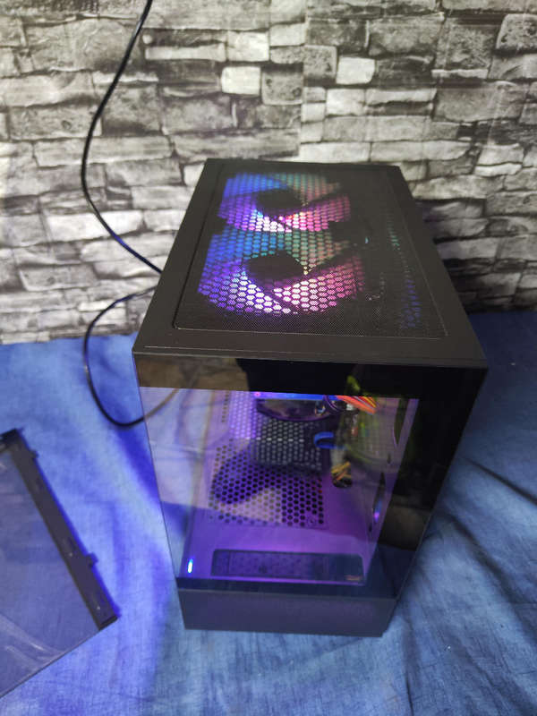 Inte Core i5 7th gen Budget Gamer**GT1030 2GB Graphics**8GB DDR4 Ram**256GB SSD**
