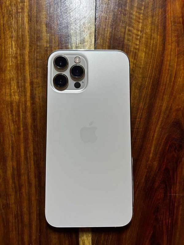 iPhone 12 Pro Max**81% Battery Health**