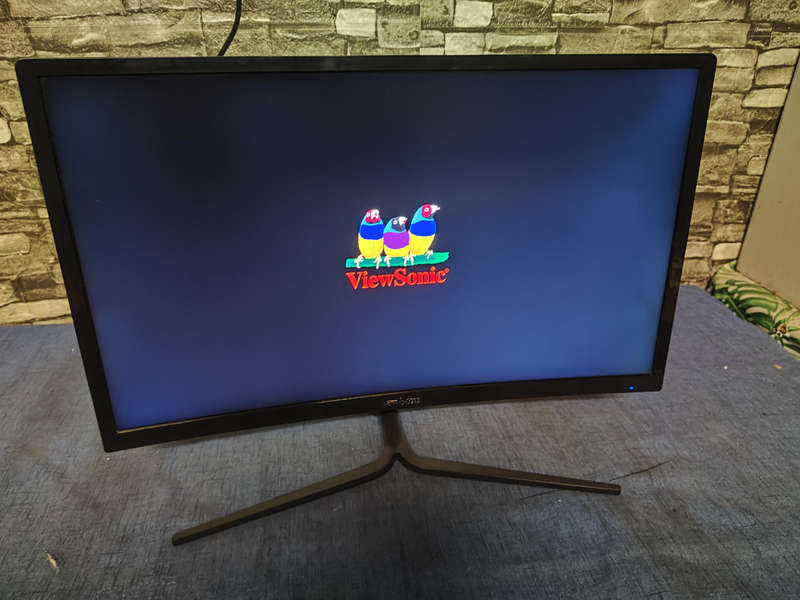 ViewSonic VX2458 Gaming Monitor**144Hz**Curved Screen**1ms Response**built in Speakers