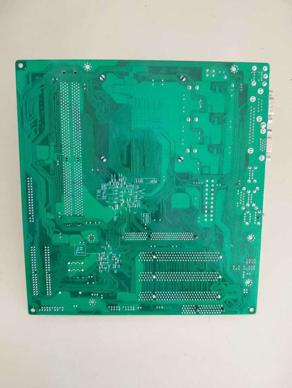 Intel Pentium 4 Combo**Intel Green board**256MB DDR400**