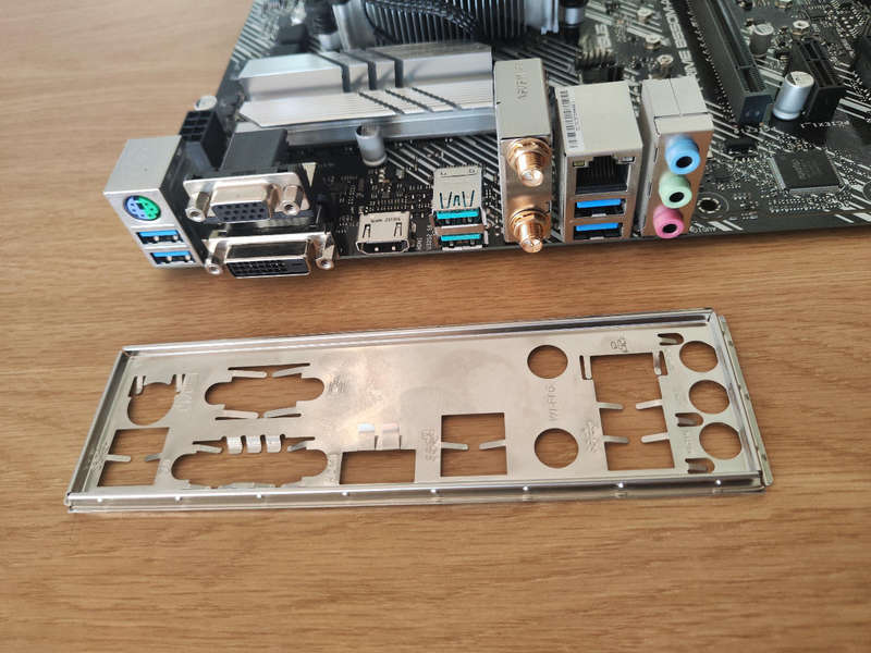 Ryzen 5 5600G Combo**Asus B550 WI-FI Board**16GB DDR4 Gaming Ram