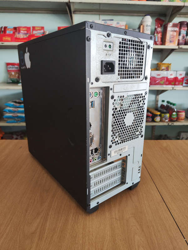 Intel Core i5 7500 PC**16GB Gskill Ram**500GB SSD**MSI Board
