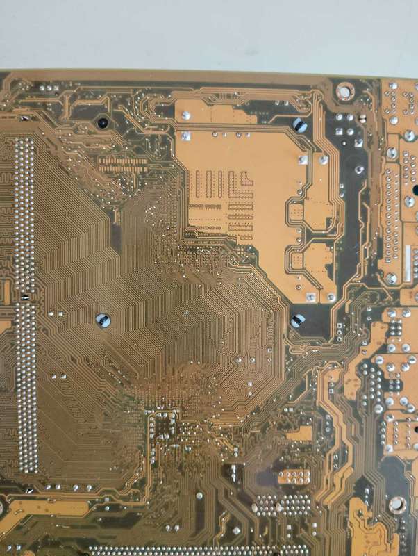 Intel Pentium E5200 Combo** 1GB DDR2 Ram**