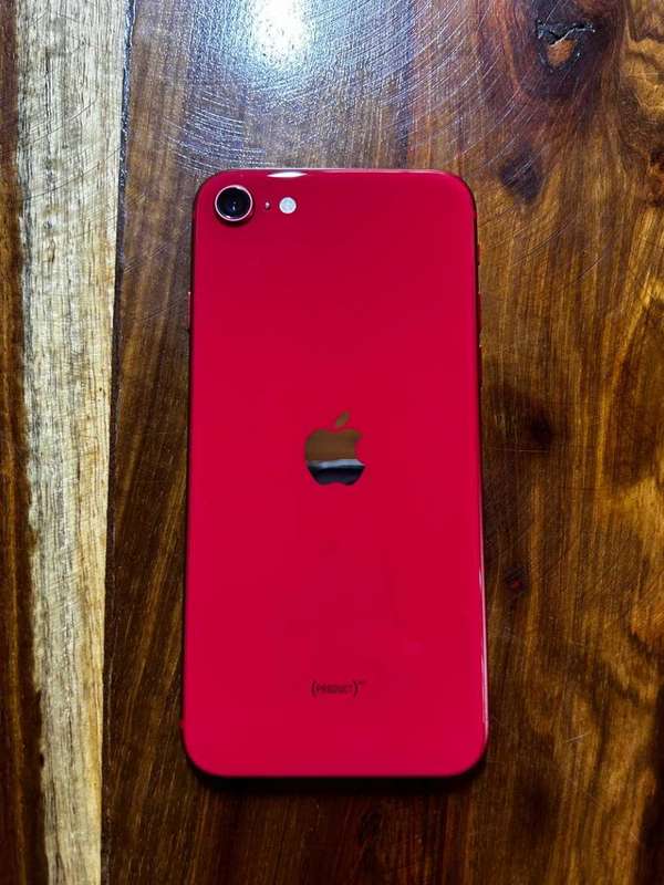 iPhone SE 2020 **Red**64GB**Very good condition