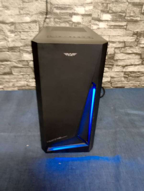 Intel Core i7 6700K Gaming PC**Zotac AMP GTX1070 8GB Graphics**16GB Ram*MSI SSD**