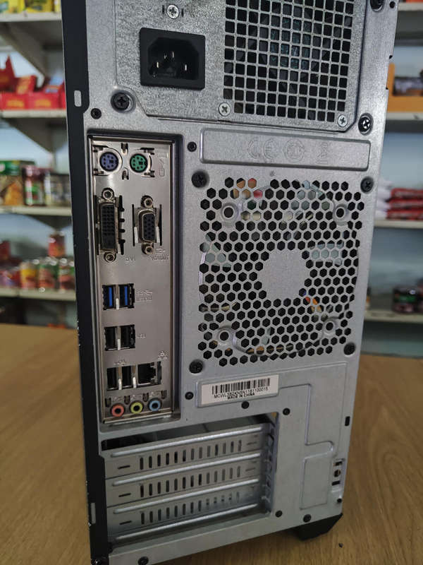 Core i3 6100**1TB HDD**8GB DDR4 Gaming ram**Asus Board