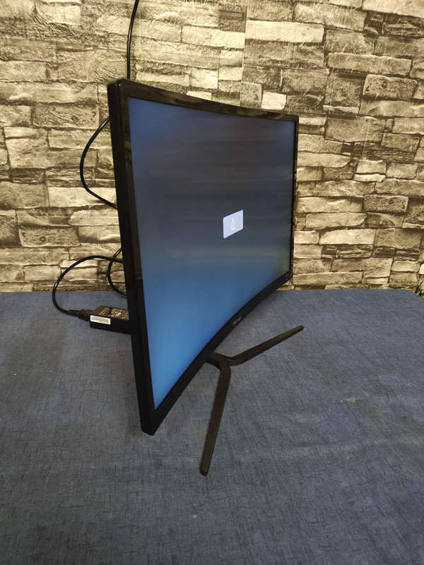 ViewSonic VX2458 Gaming Monitor**144Hz**Curved Screen**1ms Response**built in Speakers