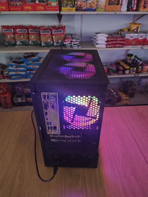 Intel Core i5 9th gen Gaming PC**16GB RGB Gaming Ram**MSI 8GB Graphics card