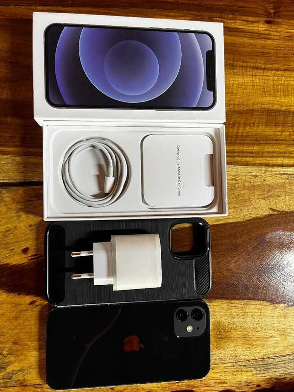 Iphone 12 128GB Black**Original Box **75% Battery Health**