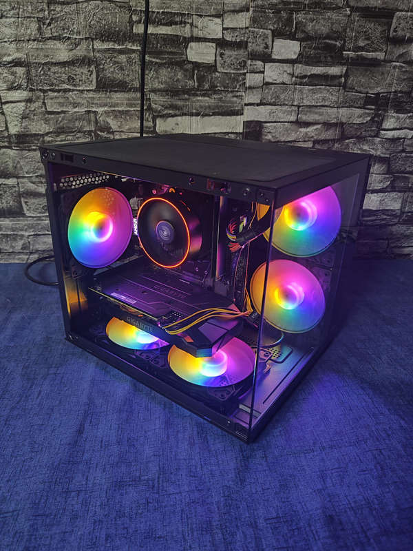 Ryzen 7 Gaming PC**GTX1660 Ti 6GB Graphics**16GB DDR4 Ram**1TB SSD