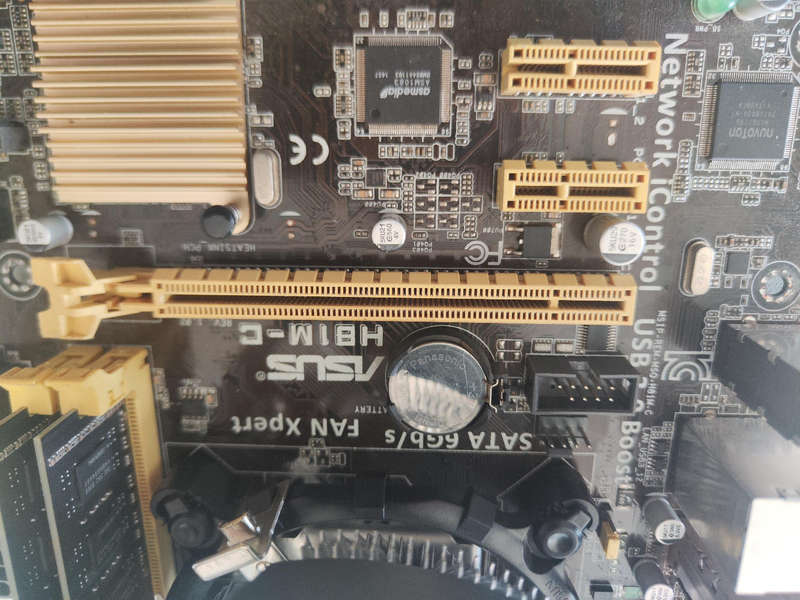 Intel Core i5 4690K Combo**16GB Ram**RGB CPU Cooler**