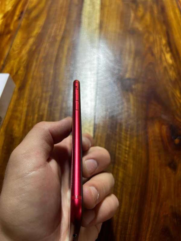 iPhone SE 2020 **Red**64GB**Very good condition