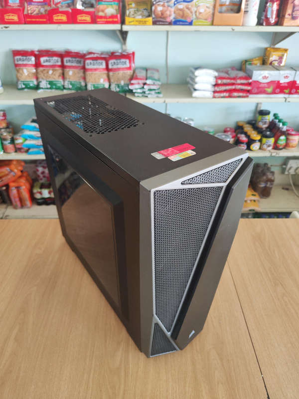 Ryzen 5 5600G PC**16GB Gaming Ram**Asus Wifi MB**700W PSU