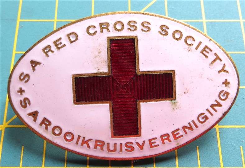 Large Vintage Red Cross Society of SA Badge - +-55mm