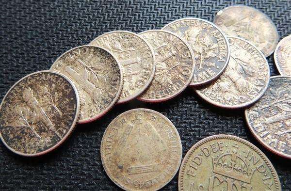 World Silver Coin Lot 33.2gr - US Dimes /GB / SA