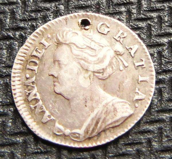 1706 Queen Anna GB 1 Penny - Holed - Silver