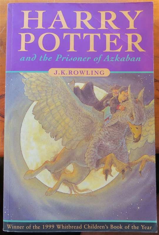 Harry Potter & the Prisoner of Azkaban - J.K Rowling