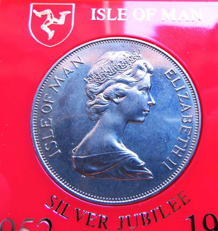 1977 Isle of Man QEII Silver Jubilee Crown in Capsule