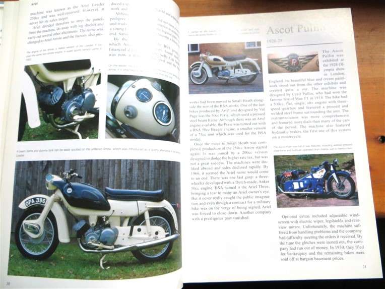 Complete Encyclopedia of Classic Motorcycles - Mirco De Cet