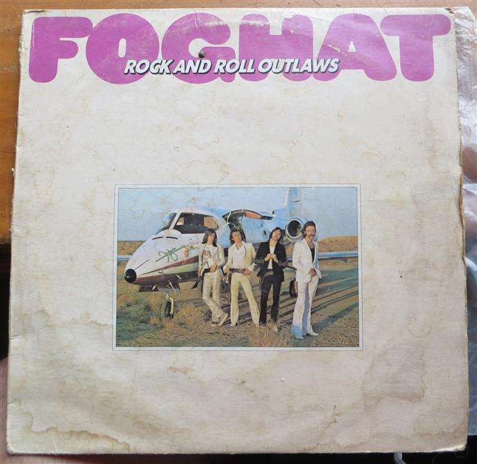Vintage LP - Foghat - Rock n Roll Outlaws - Cover Poor / LP G/VG