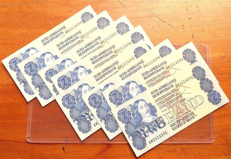7 x Consecutive Number GPC De Kock R2 AM Notes - Bid per Note