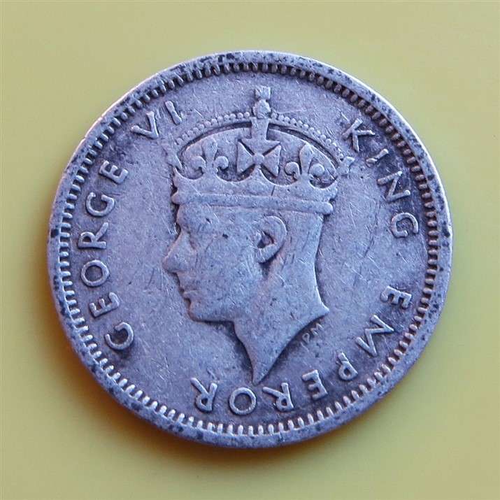 1941 Southern Rhodesia 3d Silver Coin