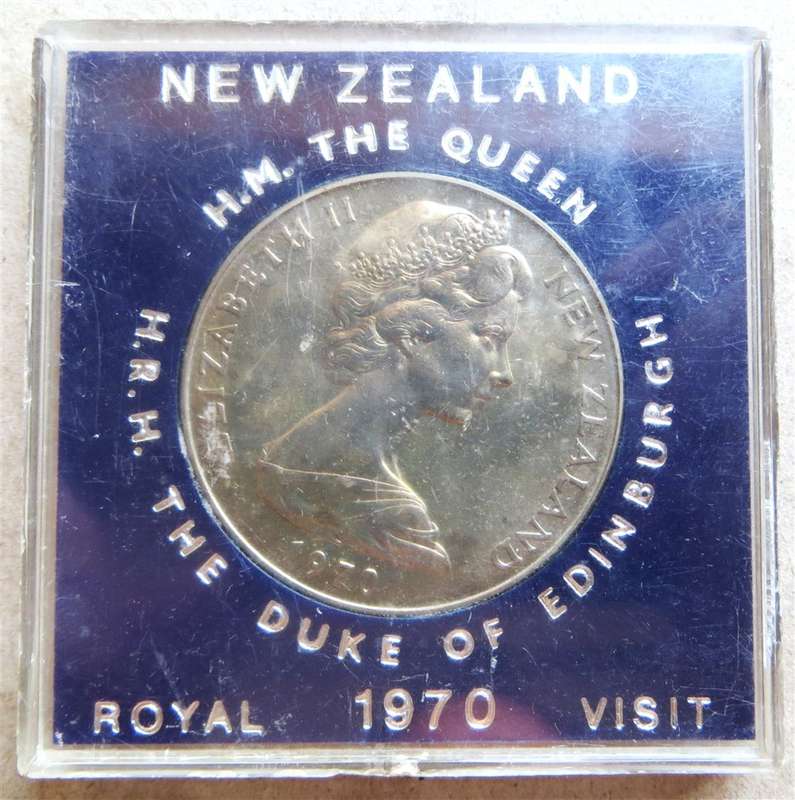 1970 New Zealand 1 Dollar Crown in presentation Box