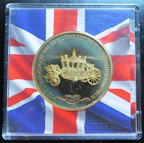 2015 GB Longest Reigning British Monarch Medallion in Capsule