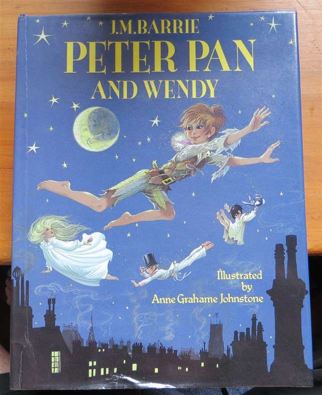 Peter Pan & Wendy - J.M Barrie - Illustrated Hardcover