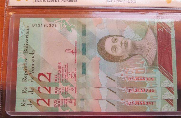 3 x Venezuela MS64 SANGS Graded Consecutive No. 2 Bolivares