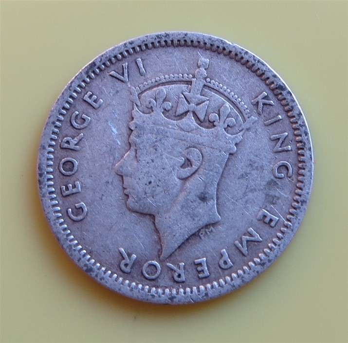 1942 Southern Rhodesia 3d Silver Coin