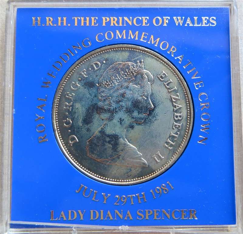 1981 Lady Diana Wedding Crown in presentation Box
