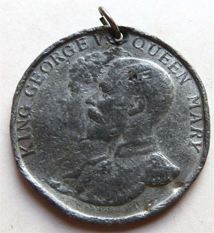 1935 Silver Jubilee King George V & Mary Medallion