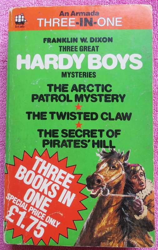 Franklin W,Dixon - Hardy Boys 3 in 1 paperback