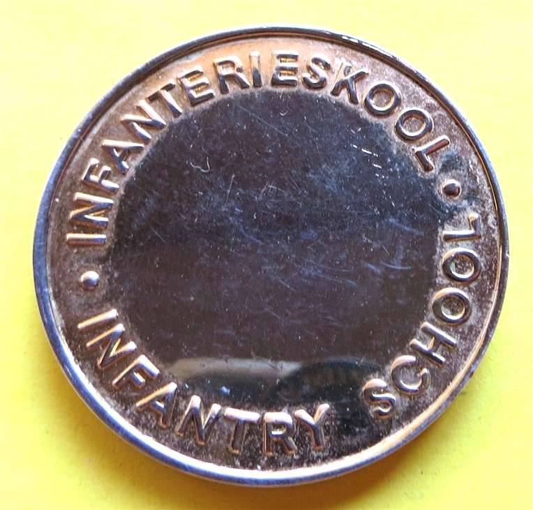 1971 RSA 25th Anniv. Infantry School Medallion in Capsule