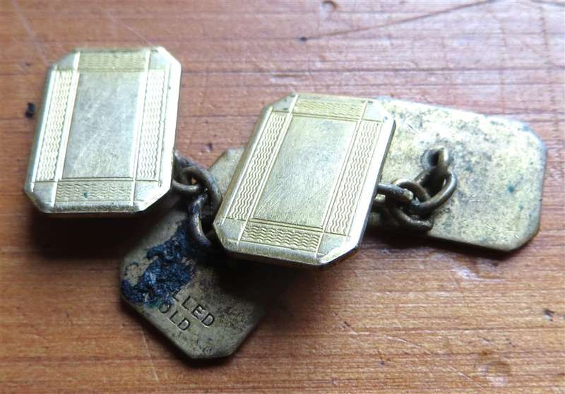 Vintage Rolled Gold Cufflinks Set