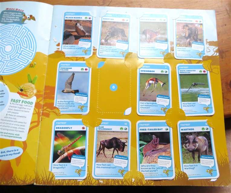 Super Animals Trading Cards Collection - Album with 76 x Cards