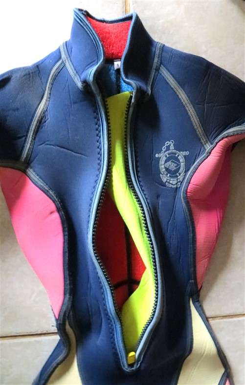 Ladies (S) Wetsuit - Longs with Long Sleeve