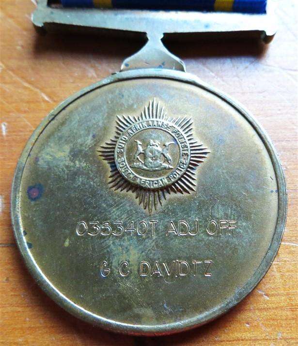 (1913-1988) SAP Medal Named to: GC Davidtz- SAP 75th Anniversary