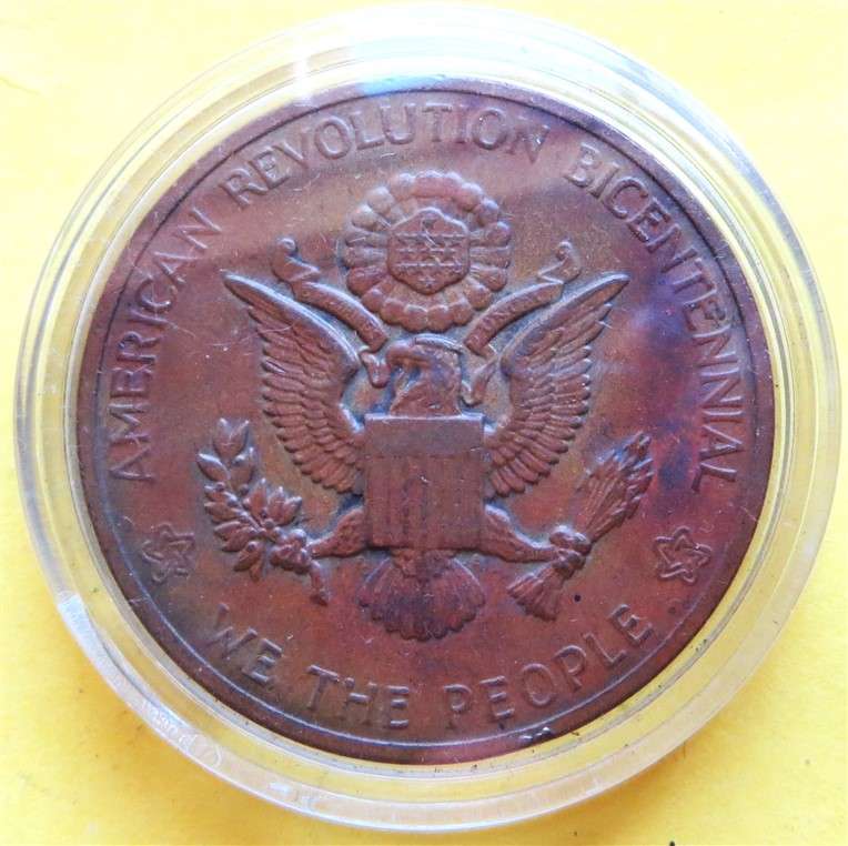 1976 American Revolution BiCentennial Medallion