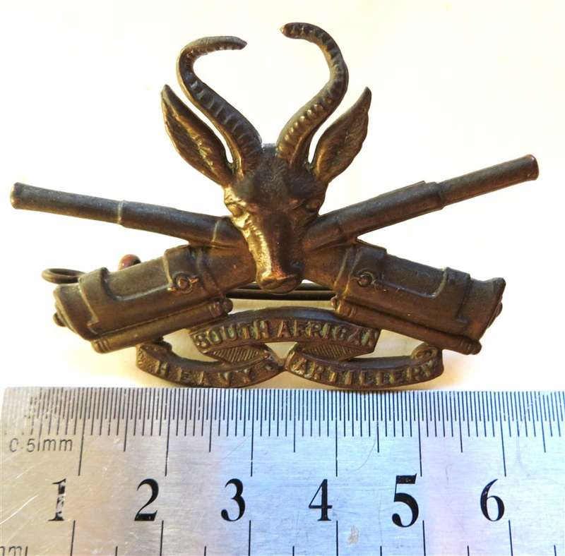 WW1 SA Heavy Artillery Cap/Helmet Badge