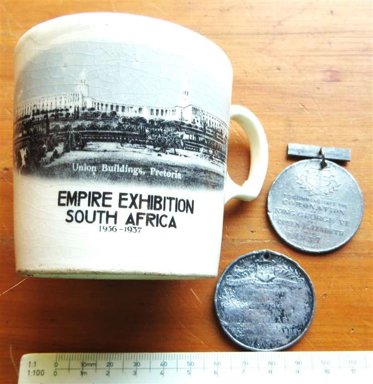 1936-37 Empire Exhibition Mug + 2 x 1937 Medallions - All for 1 Bid