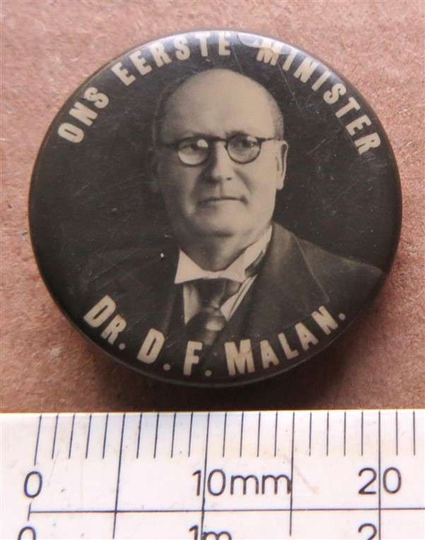 Dr D.F Malan Vintage Badge